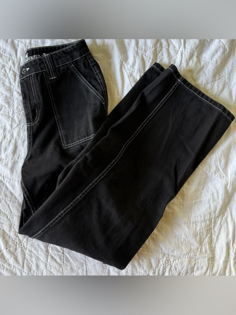 Black High-Rise Jeans with Contrast Stitching - Women